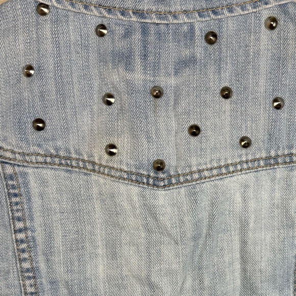 Vintage Forever 21 Studded Distressed Jean Jacket - Picture 6 of 6